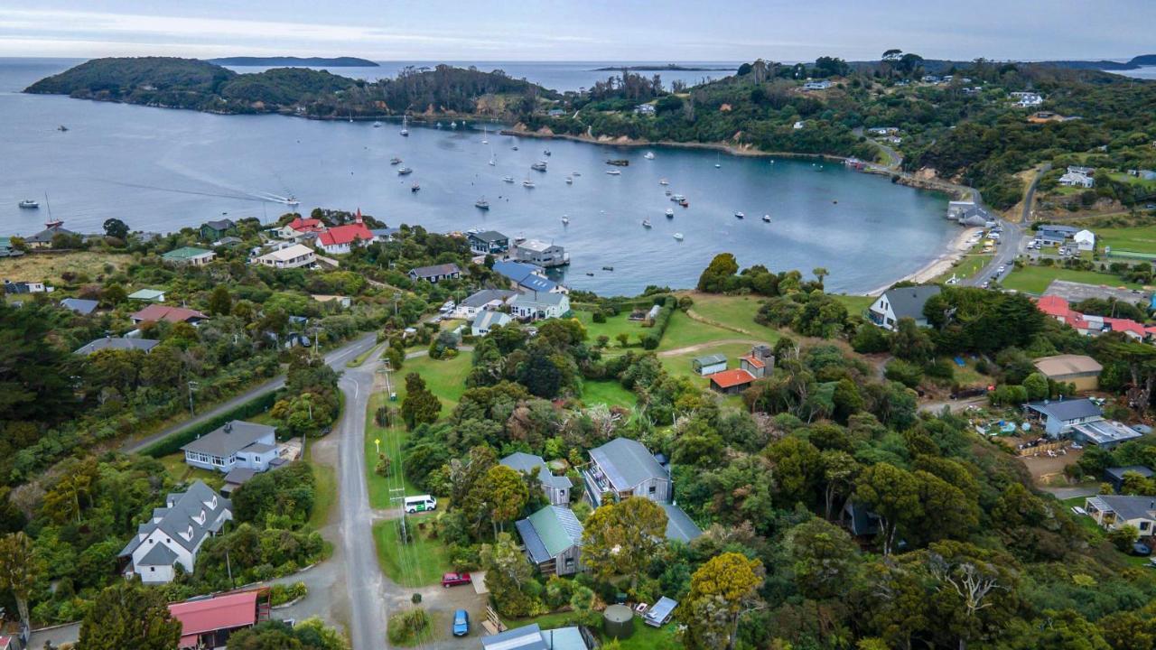 Kaka Retreat Motel, Stewart Island Half-moon Bay Buitenkant foto