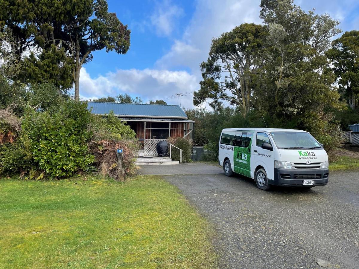 Kaka Retreat Motel, Stewart Island Half-moon Bay Buitenkant foto